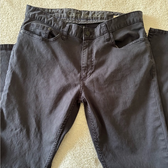 Calvin Klein Stylish Charcoal Slim Straight Jeans Size 32 - Picture 9 of 10
